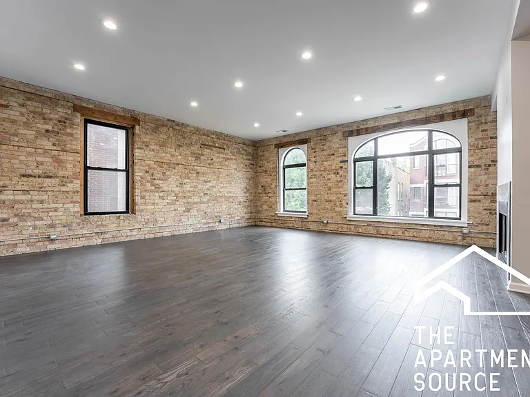 2701 W Thomas St #3 — Photo 2
