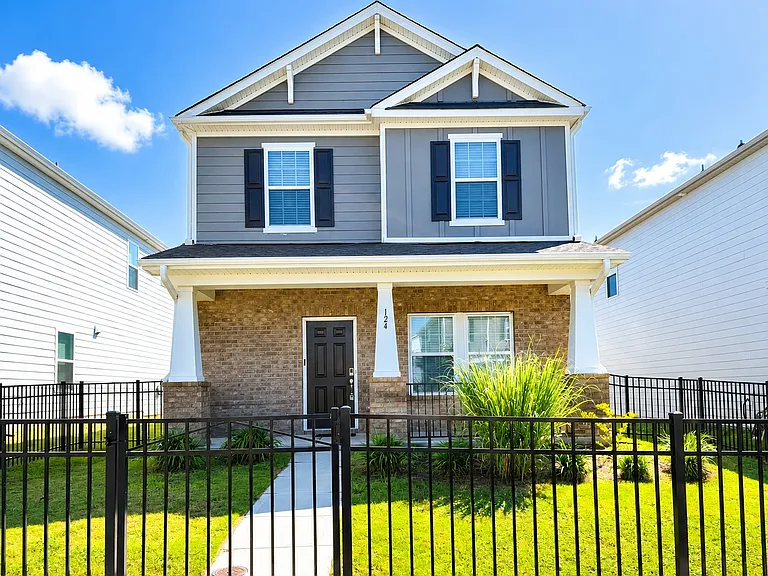 124 Cedar Knoll Cir — Photo 1