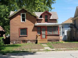 1018 Main St, Cedar Falls, IA 50613