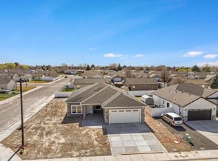 821 23rd Ave E, Jerome, ID 83338