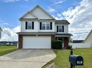 508 Fairfield Cir, Raeford, NC 28376