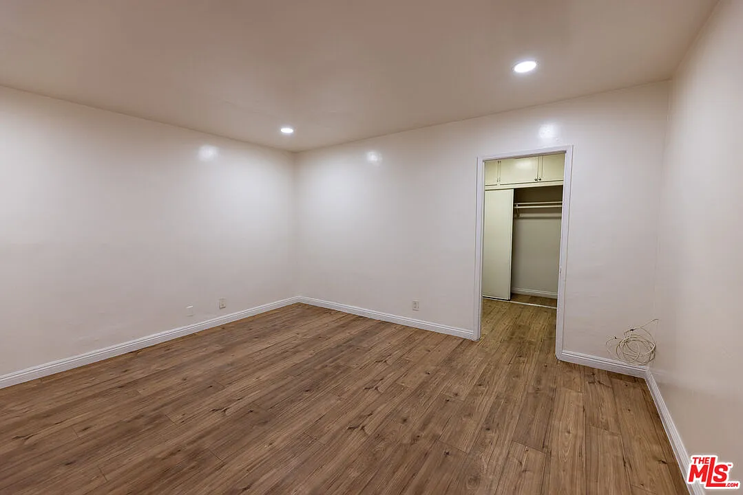 Studio, 1.0 bath, 400 sqft, $1,350 — Photo 3