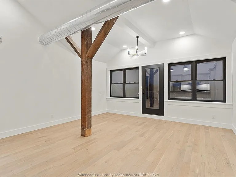 247 Brock St #403 — Photo 12