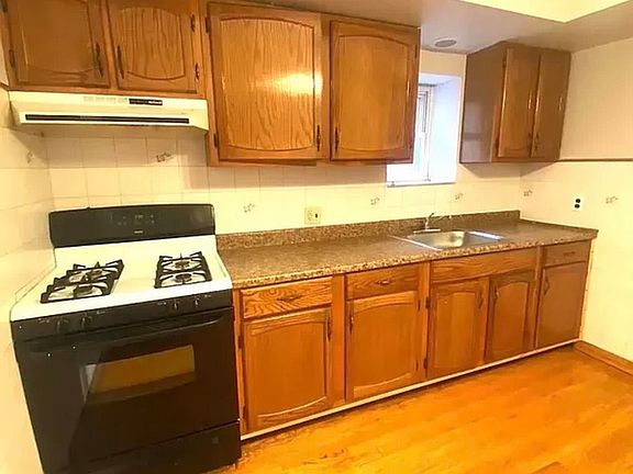 2nd image of 52 Broadway APT 7