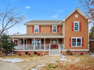 218 Spring Valley Rd, Hendersonville, TN 37075