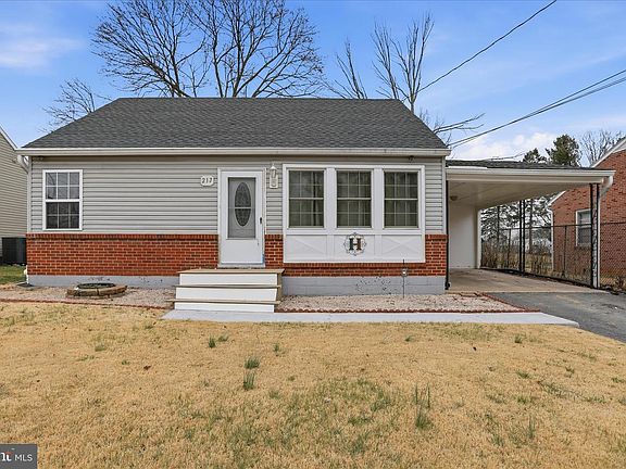 2nd image of 217 Nottingham Rd