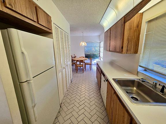 2nd image of 13669 Date Palm Court #A