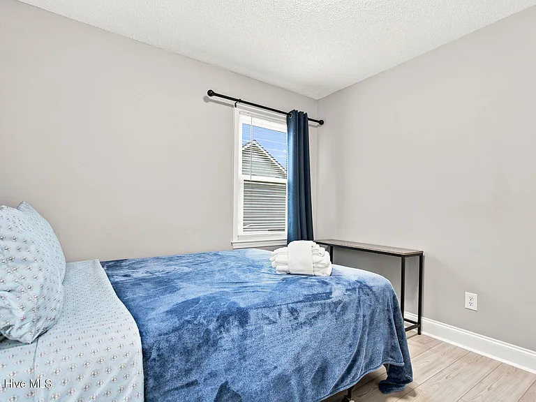 7228 Quail Woods Rd — Photo 20