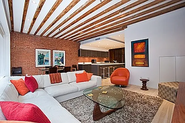 Sold by CitySites Real Estate Group | media 17