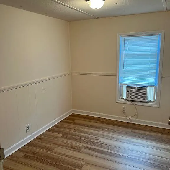 122 Dugan Ct — Photo 9