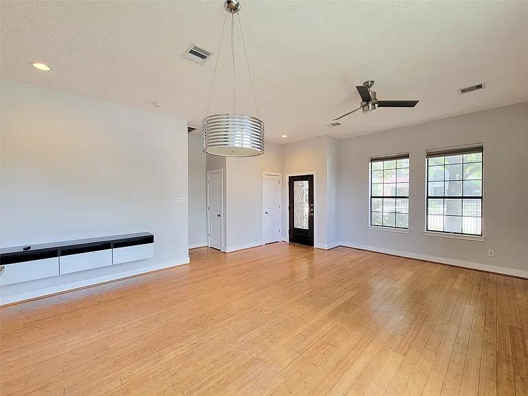 1414 Emancipation Ave #A — Photo 5
