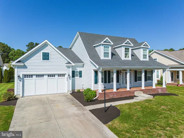206 Regulator Dr S, Cambridge, MD 21613