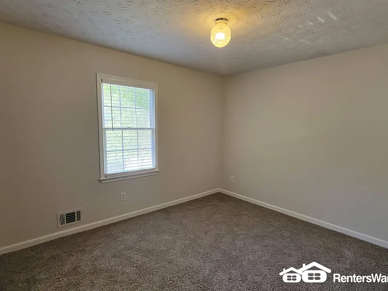 2532 Mistletoe Ln — Photo 29