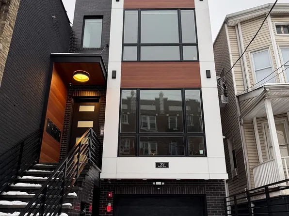 39 Boyd Avenue image 28 of 29