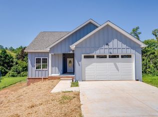269 Todd Ln, Madison Heights, VA 24572