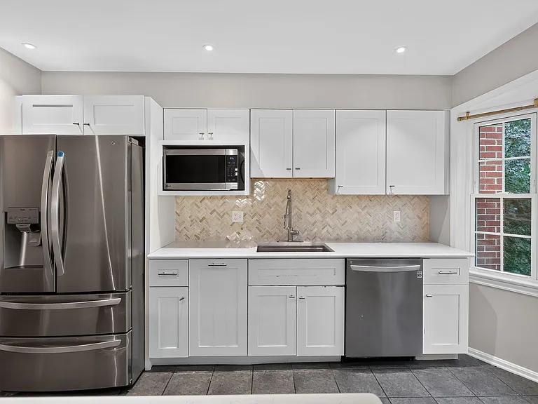 2204 N Tuckahoe St — Photo 3