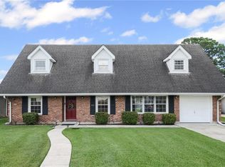 63 Marie Dr, Gretna, LA 70053