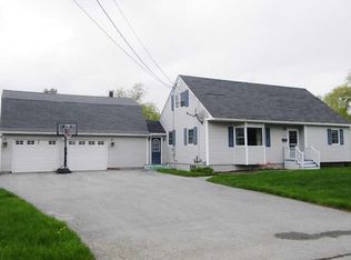 333 Parkway Rd S, Brewer, ME 04412