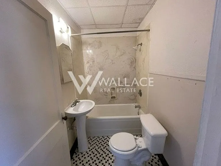 121 Stanley Ave — Photo 9