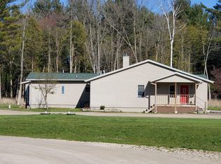 1207 Cedar Grove Ln, Two Rivers, WI 54241