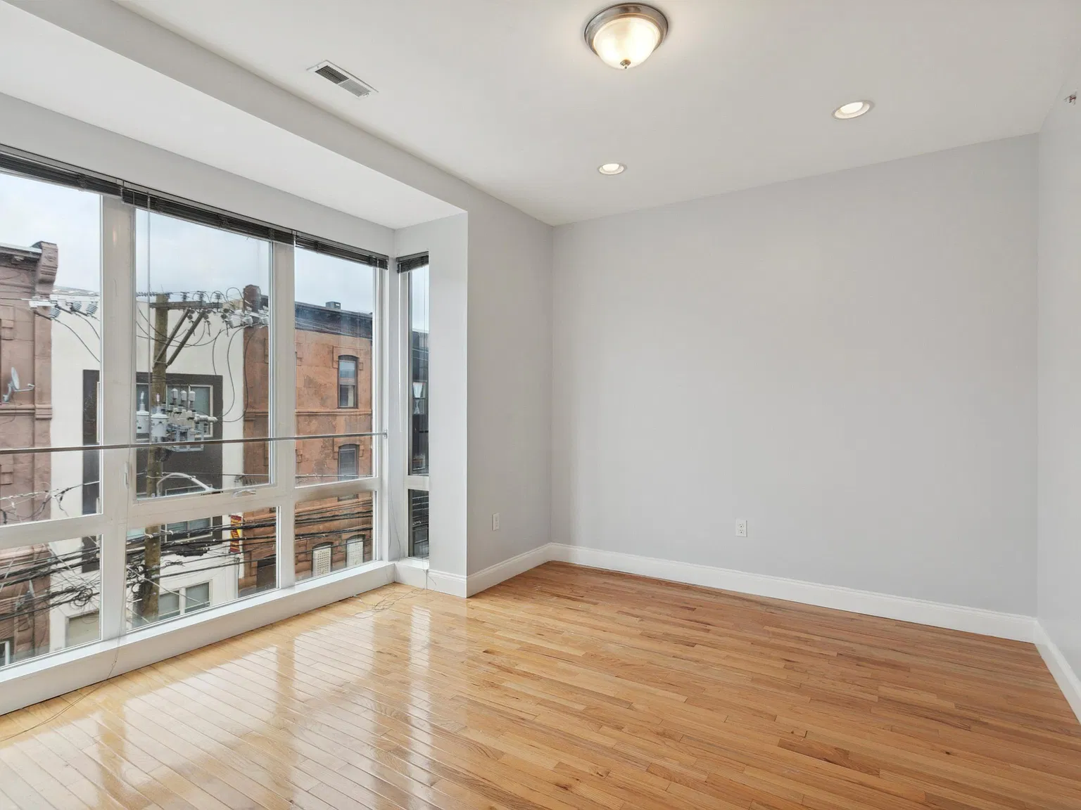 1846 N 17TH ST Unit 3 — Photo 4