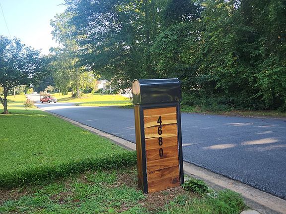 2nd image of 4680 Lost Mountain Dr