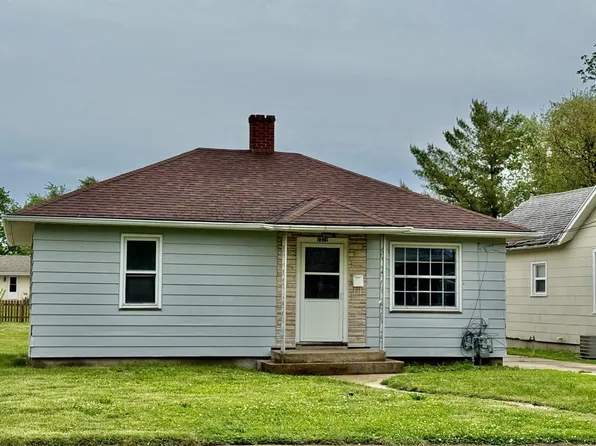 1352 Crosat St, La Salle, IL 61301