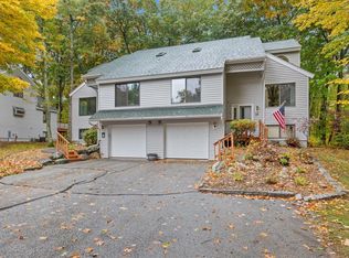 55 Overlook Dr, Atkinson, NH 03811