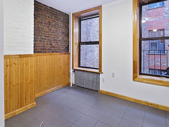 5th image of 110 Mac Dougal St #12R