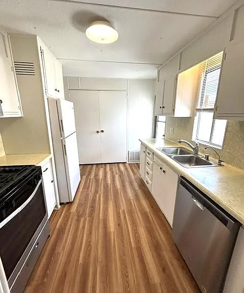 101 San Mateo Cir — Photo 5