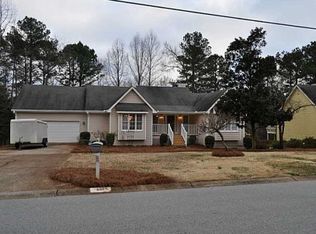 610 Woodrow Dr, Lawrenceville, GA 30043