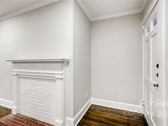 5th image of 504 W 6th Ave