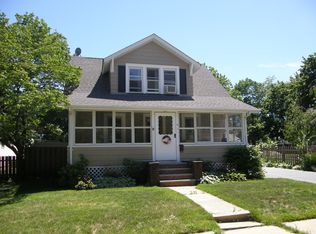 17 Orchard St, Bloomingdale, NJ