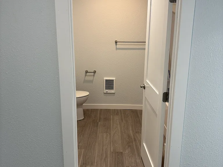 421 E Glendale St #1 — Photo 21