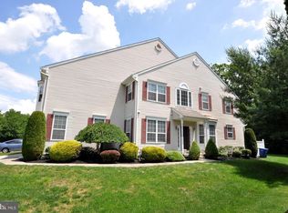 60 Hastings Ln, Hainesport, NJ 08036