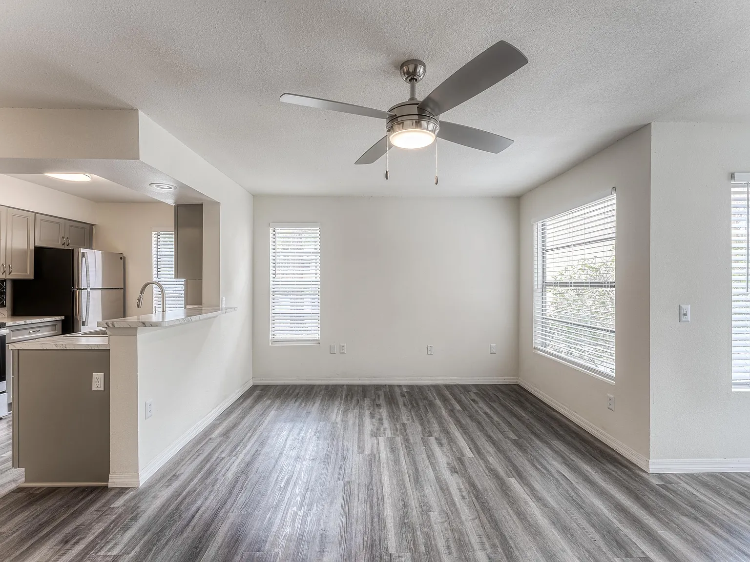 Cypress Trail Apartments — Photo 4