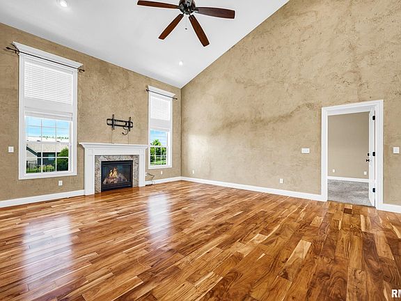 5th image of 11215 N Country Ridge Ln