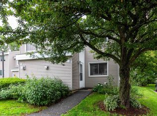R1 Grandview Dr #1, South Burlington, VT 05403