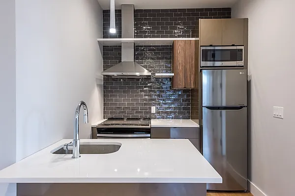 Rented by Nooklyn NYC LLC | media 20