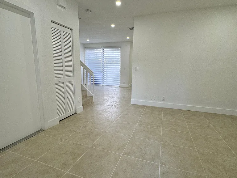 16820 SW 1st Mnr — Photo 13