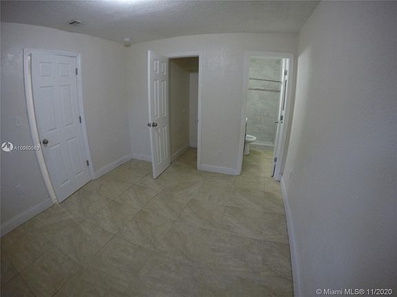 5th image of 337 NW 44th St #337