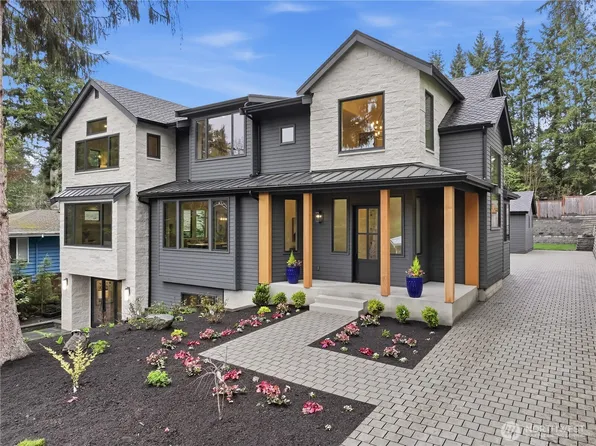 10648 SE 16th Street, Bellevue, WA 98004