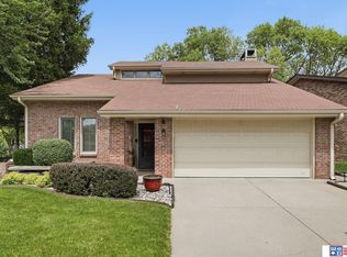 2300 S 72nd St, Lincoln, NE 68506