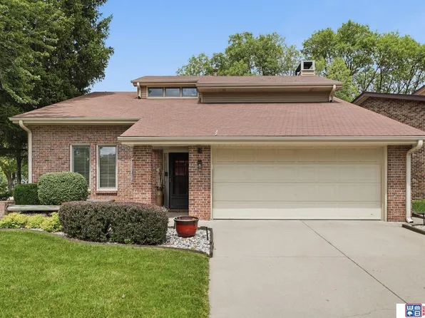 2300 S 72nd St, Lincoln, NE 68506
