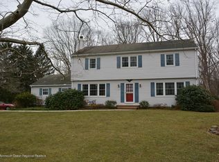 27 Windingbrook Way, Holmdel, NJ 07733