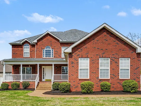 107 Seven Springs Dr, Mount Juliet, TN 37122