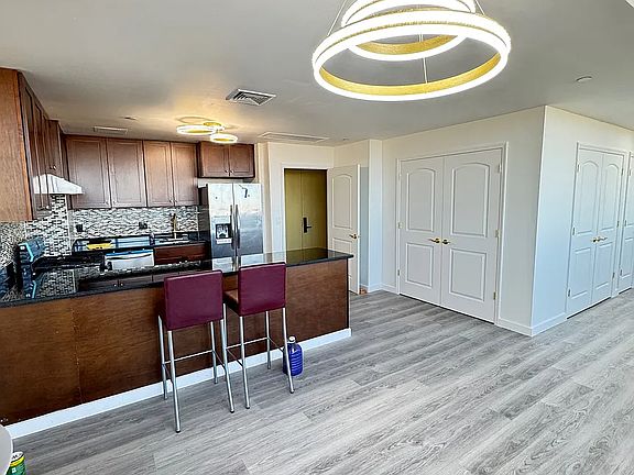 2nd image of 133-38 Sanford Ave #Pha
