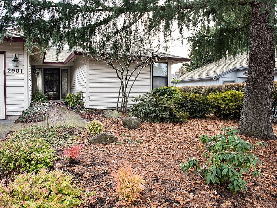 1st image of 2901 SE 155th Ave