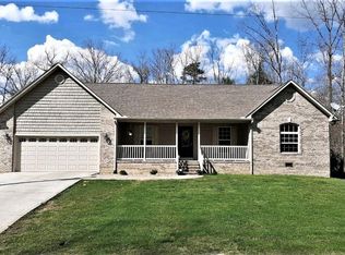 6345 Osage Rd, Crossville, TN 38572