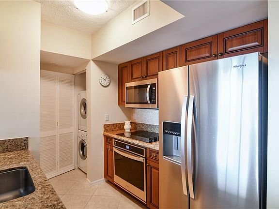 4th image of 347 N New River Drive #2408